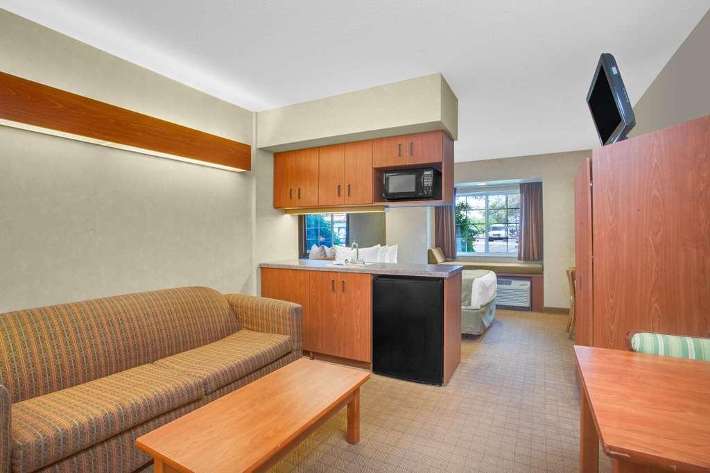 Microtel Inn&Suites Springville Rom bilde